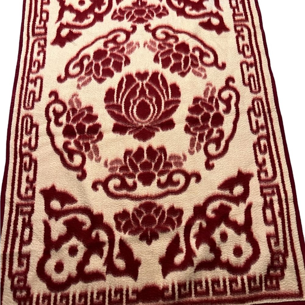Vintage very heavy thick wool reversible red and cream floral blanket
